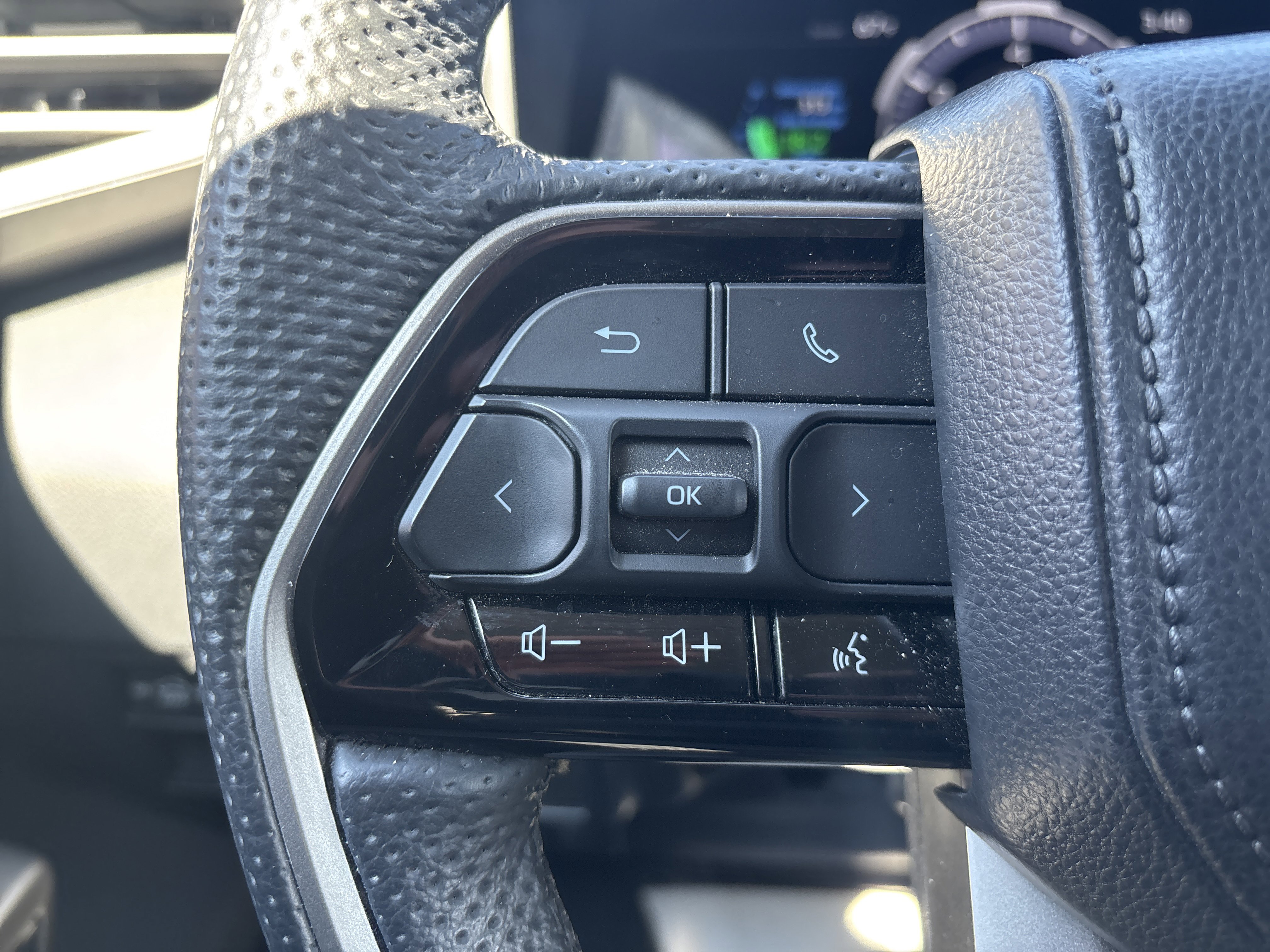 Used 2024 Toyota Tundra Limited image 18