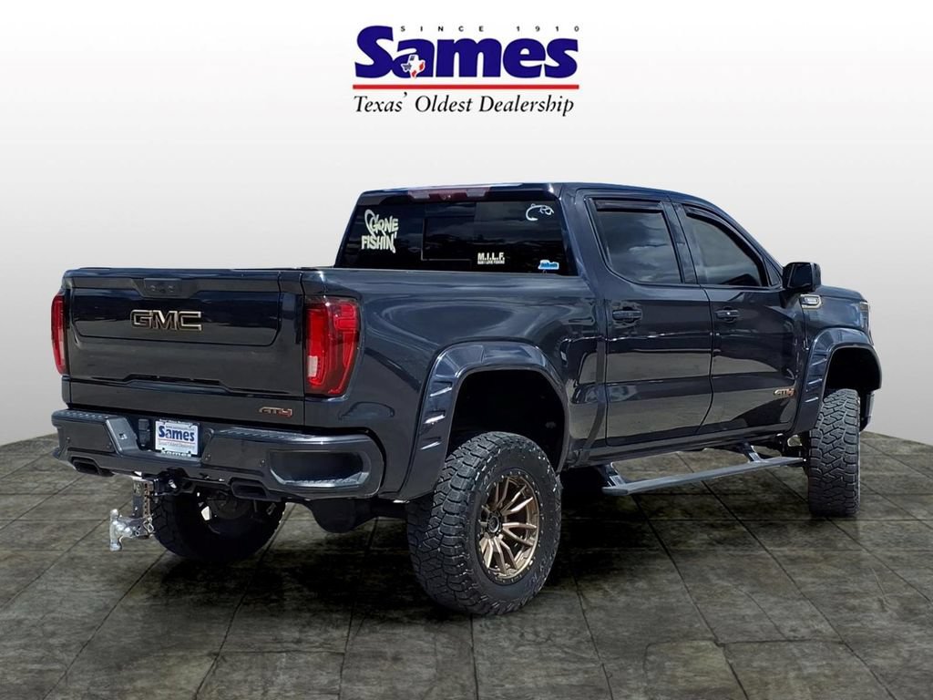 Used 2023 GMC Sierra 1500 AT4 w/ Technology Package AWD/4WD image 4