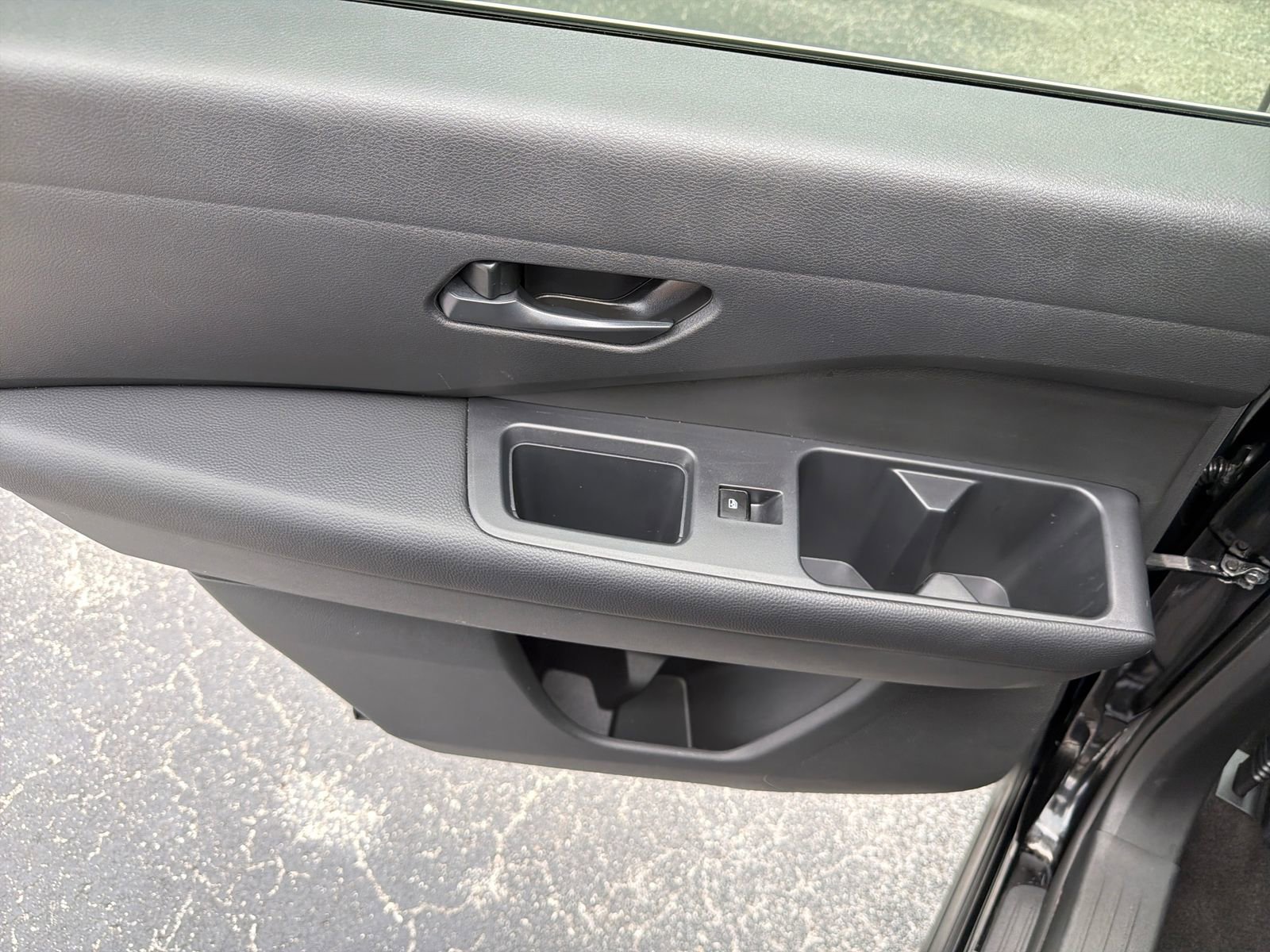 Certified 2024 Nissan Pathfinder SV AWD/4WD image 23