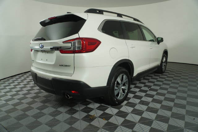 Used 2025 Subaru Ascent Premium AWD/4WD image 7