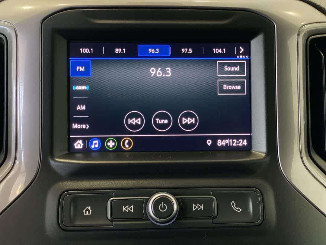 Used 2021 Chevrolet Silverado 1500 Custom AWD/4WD image 19