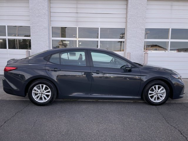 Used 2026 Toyota Camry LE FWD image 1