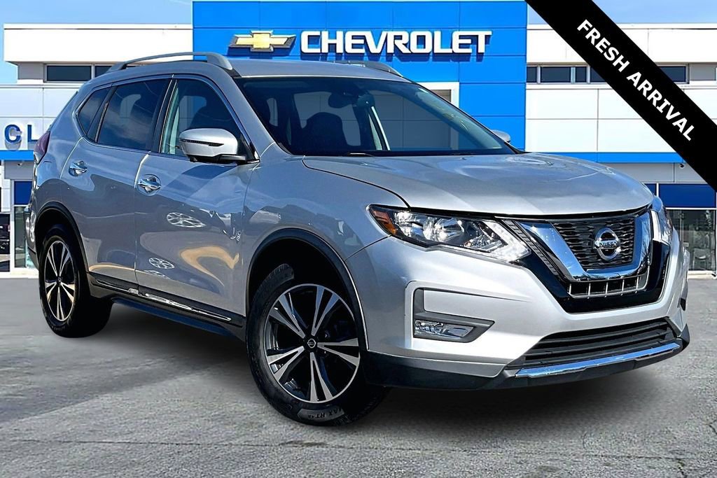 Used 2018 Nissan Rogue SL image 1