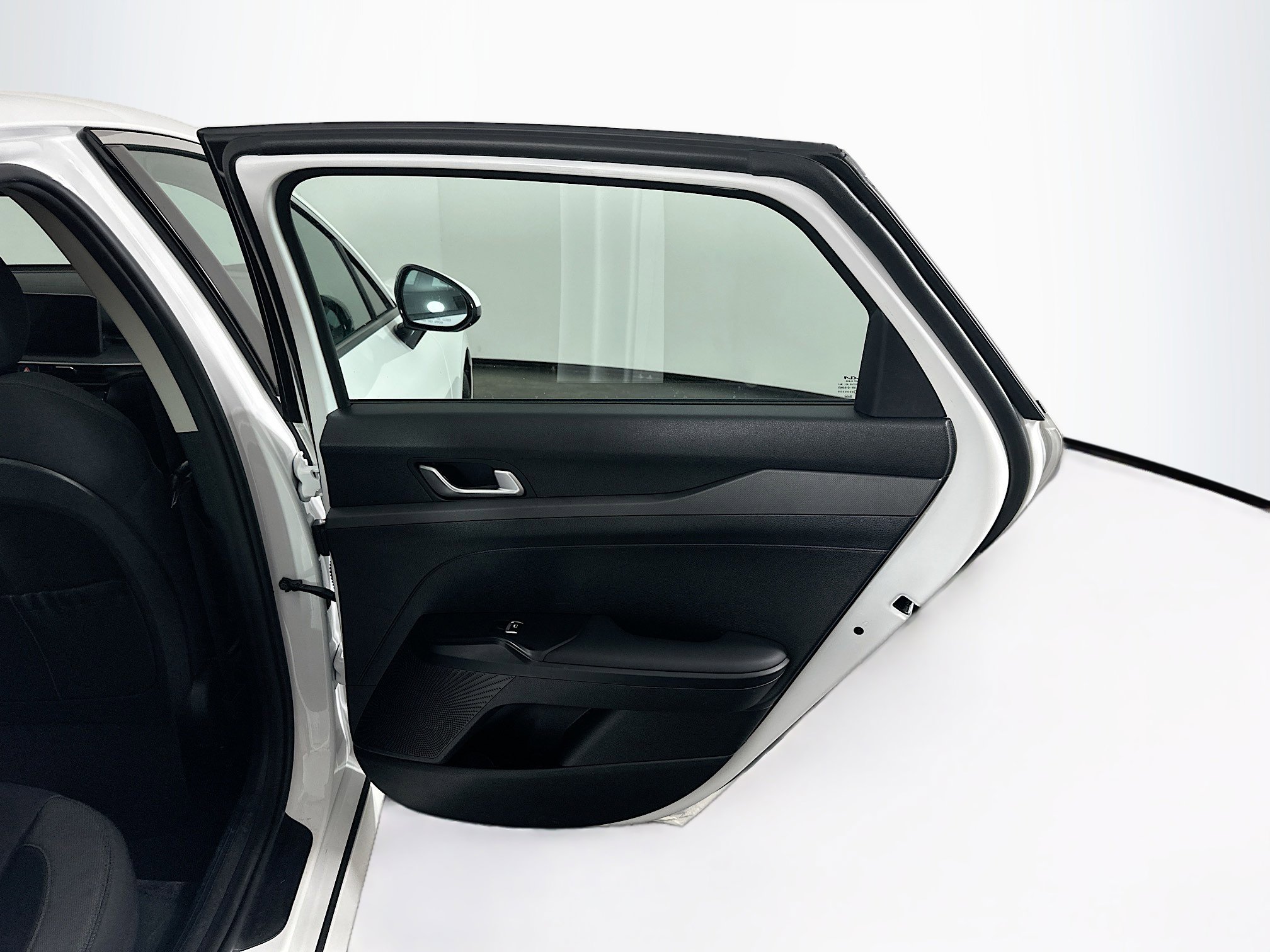 Used 2025 Kia K5 LXS image 30