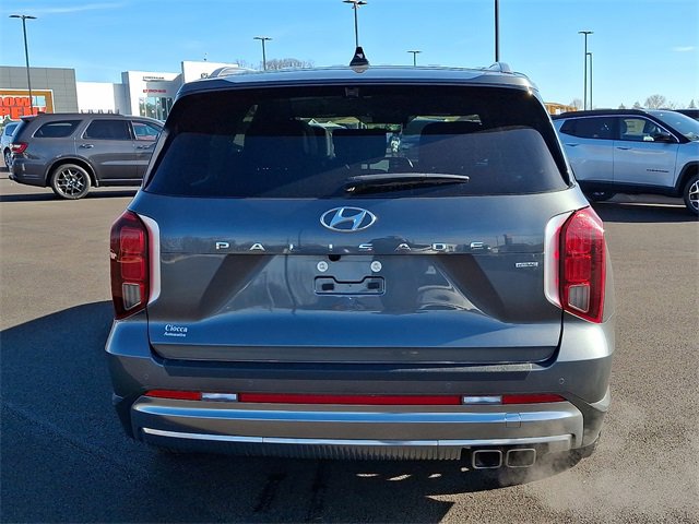 Used 2024 Hyundai Palisade Calligraphy image 9