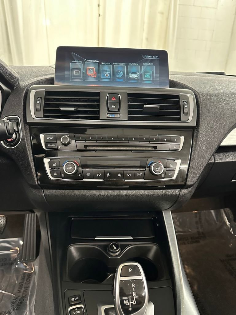 Used 2017 BMW 230i xDrive Convertible image 21