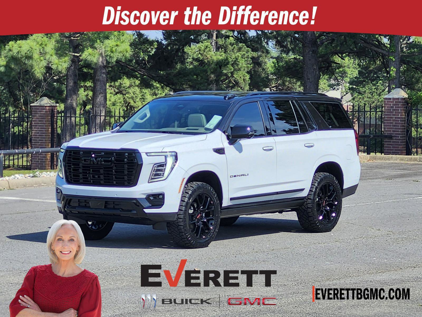 New 2026 GMC Yukon Denali w/ Denali Reserve Package AWD/4WD image 1