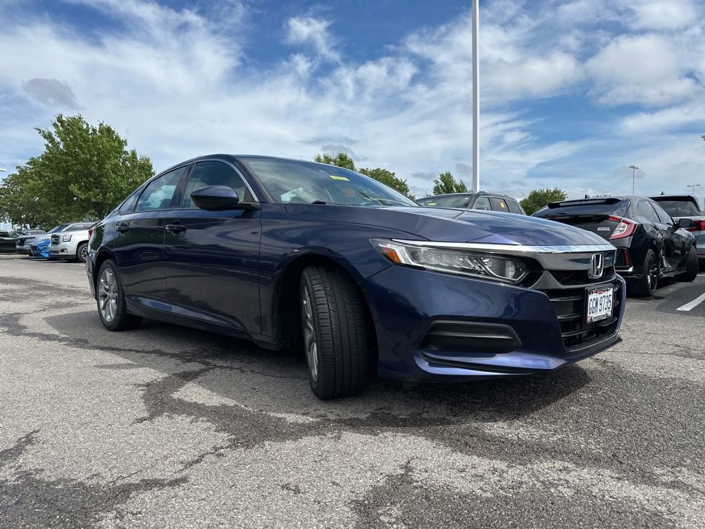 Used 2018 Honda Accord LX image 4