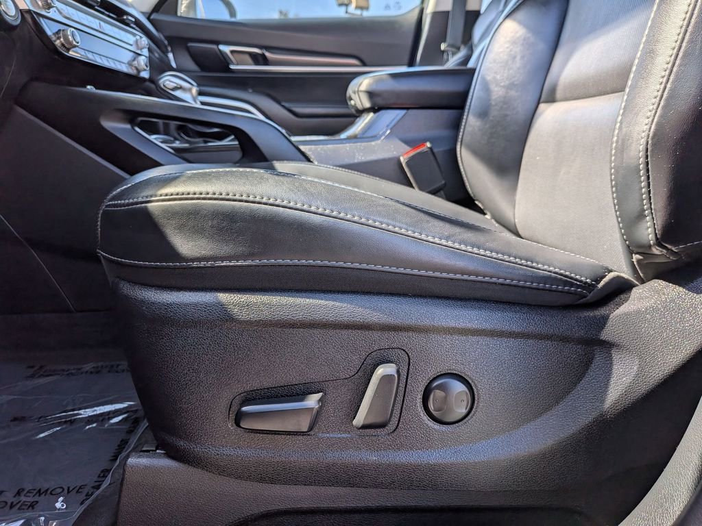 Used 2025 Kia Telluride S image 16