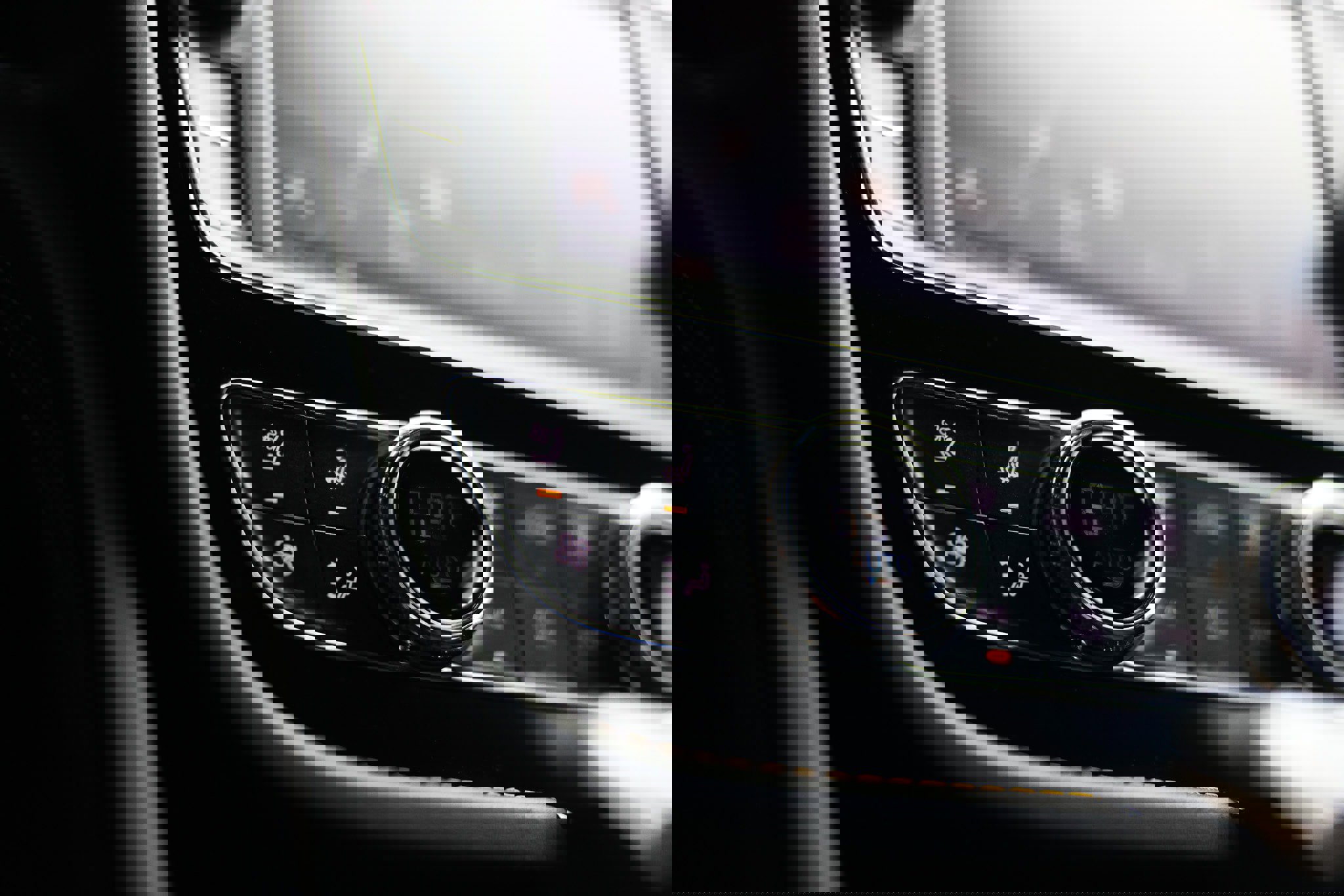 Used 2017 Bentley Bentayga image 46