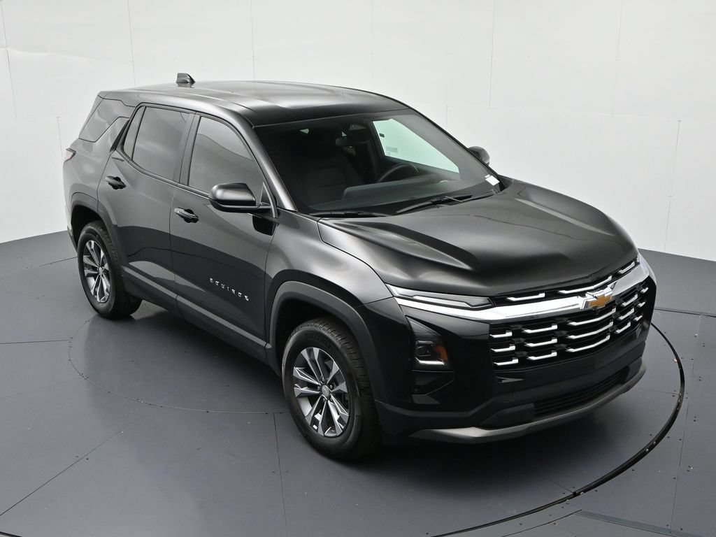 Used 2026 Chevrolet Equinox LT AWD/4WD image 16
