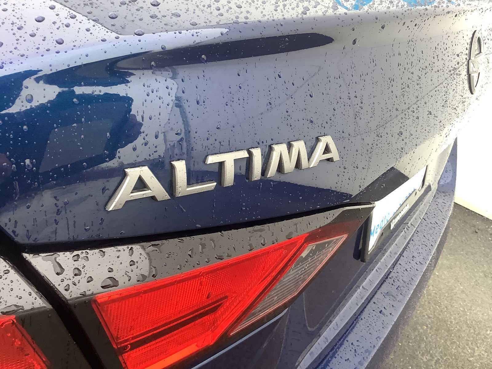 Used 2023 Nissan Altima 2.5 SR image 7