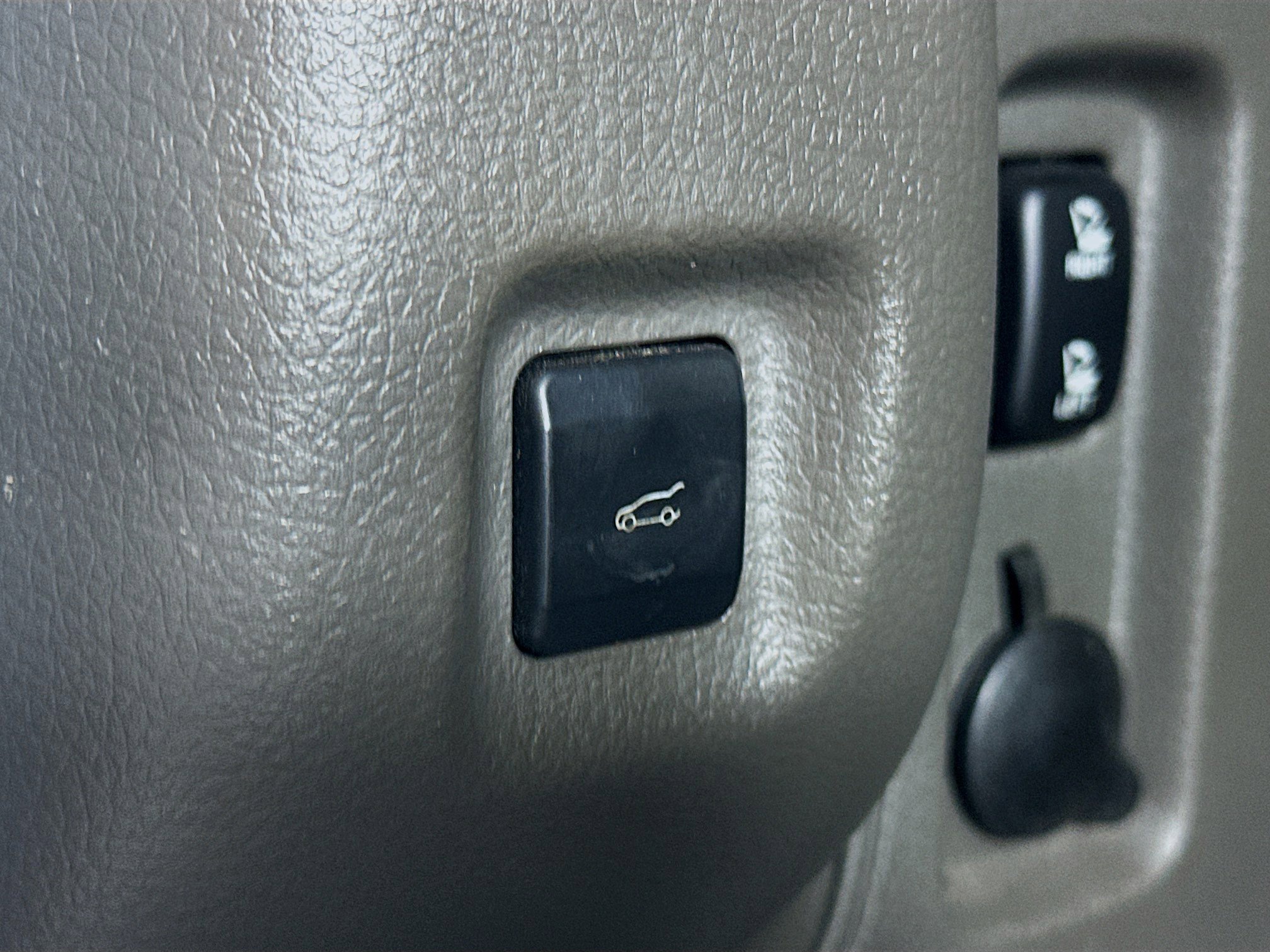 Used 2009 Lincoln MKX 2WD image 29