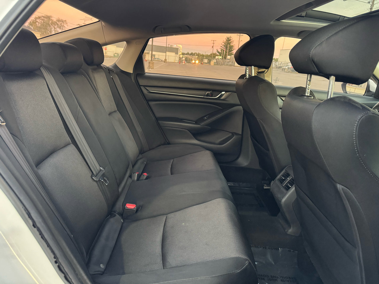 Used 2018 Honda Accord EX image 19