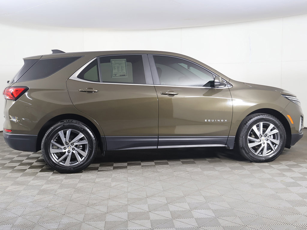 Used 2024 Chevrolet Equinox LT FWD image 19