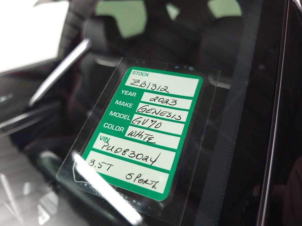 Used 2023 Genesis GV70 3.5T Sport image 39