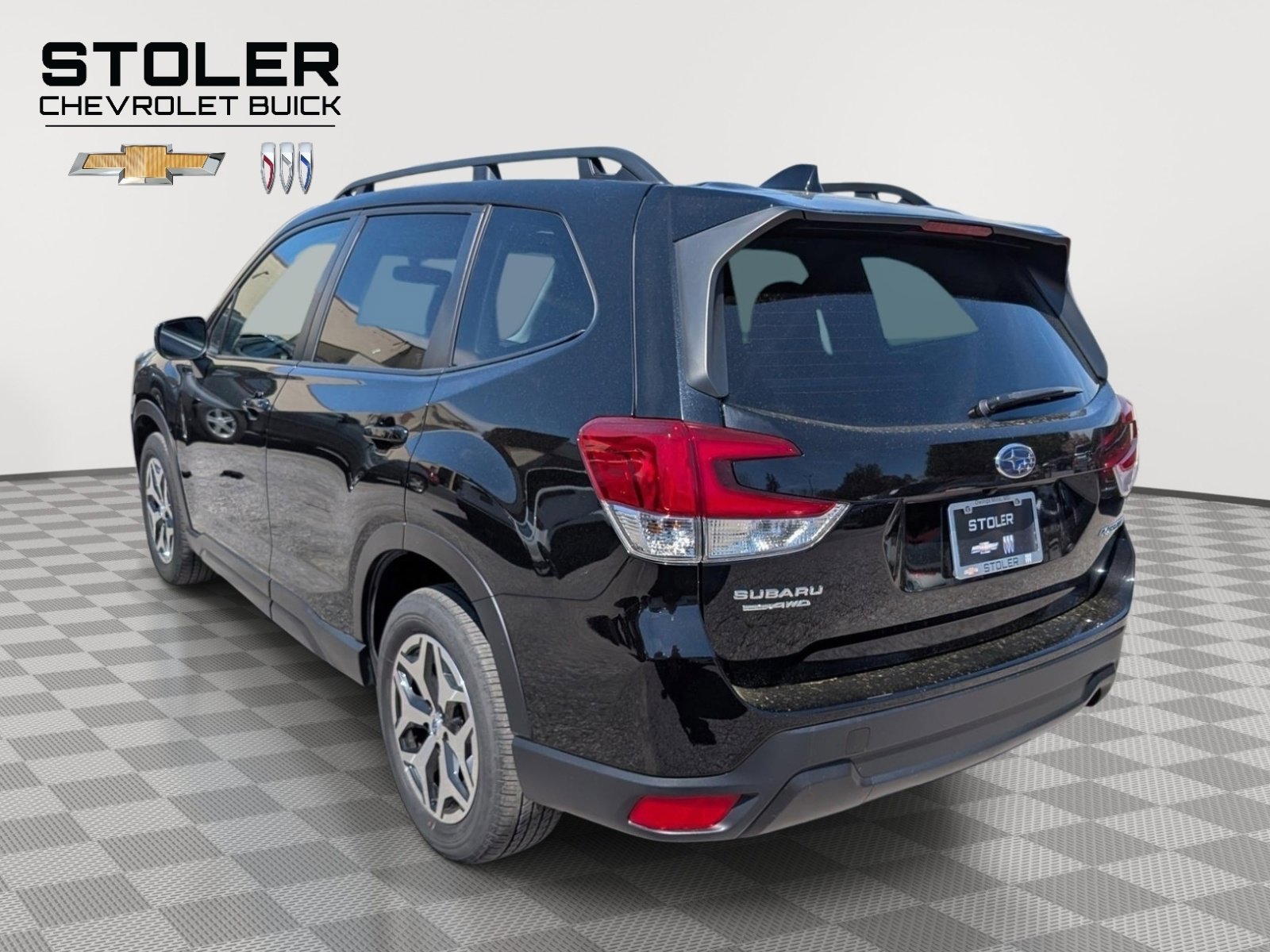 Used 2023 Subaru Forester Premium image 3