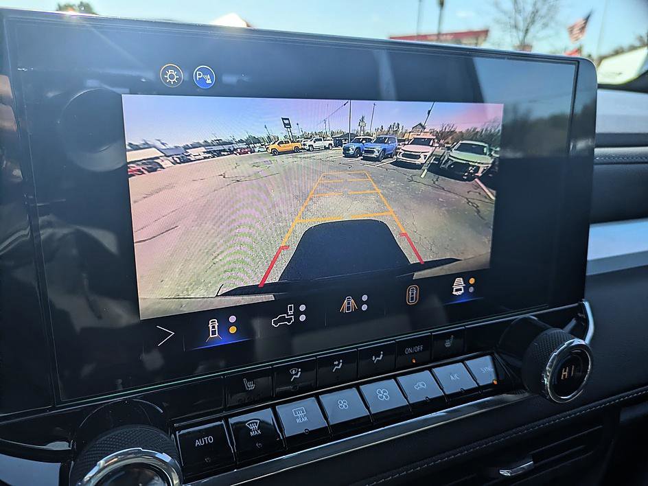 Used 2026 Chevrolet Colorado LT w/ LT Convenience Package image 23