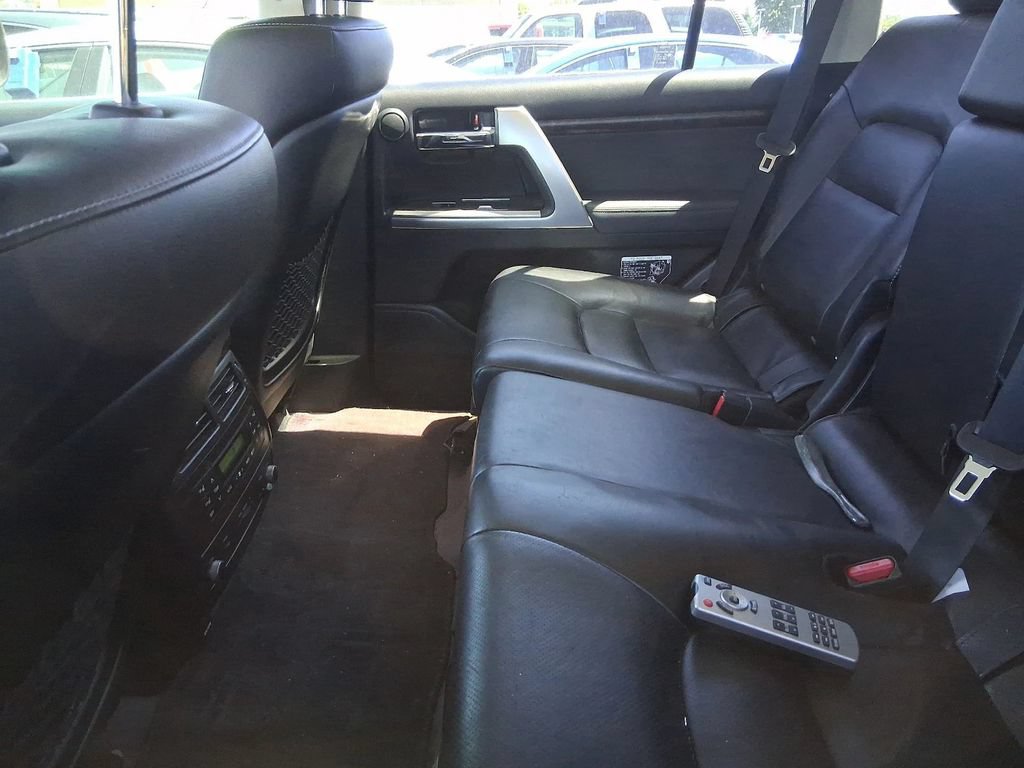Used 2013 Toyota Land Cruiser AWD/4WD image 7