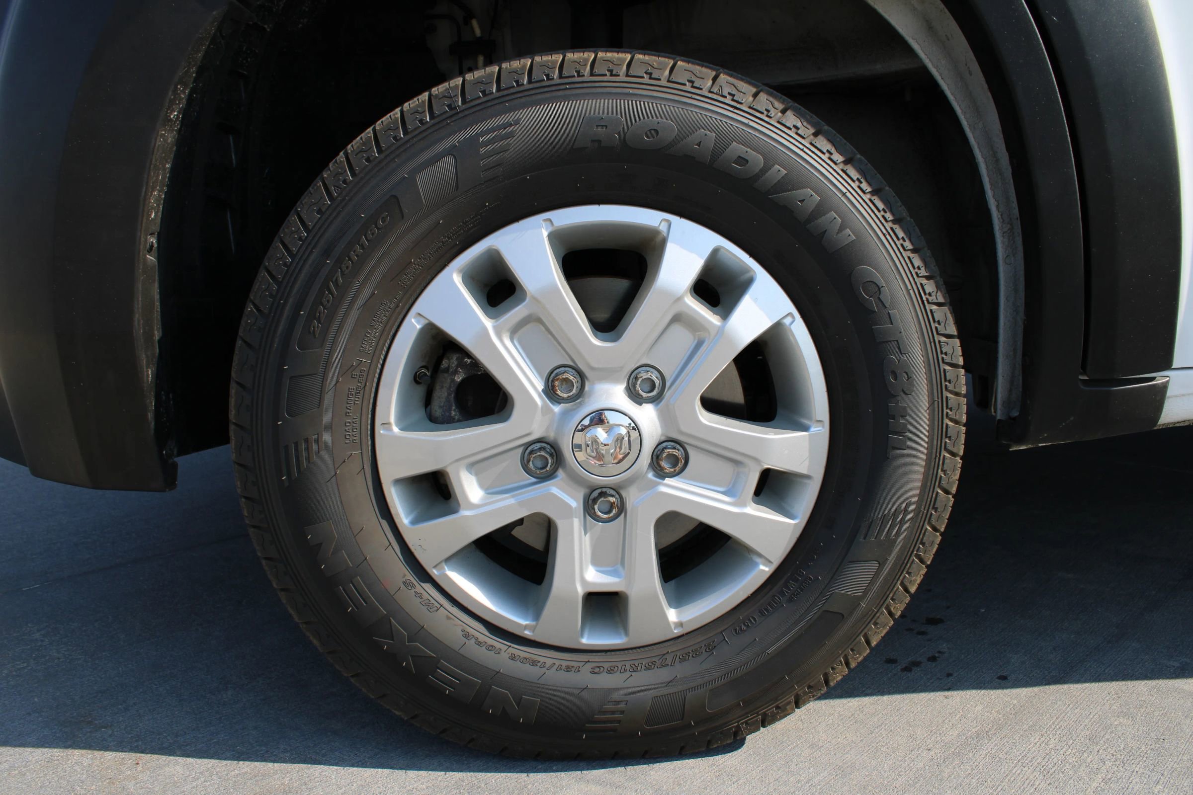 Used 2023 RAM ProMaster 1500 w/ Lane Management Group image 37