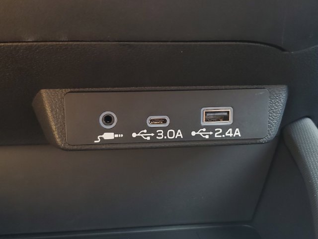 Certified 2026 Subaru Forester Premium w/ Base/Premium Package AWD/4WD image 29