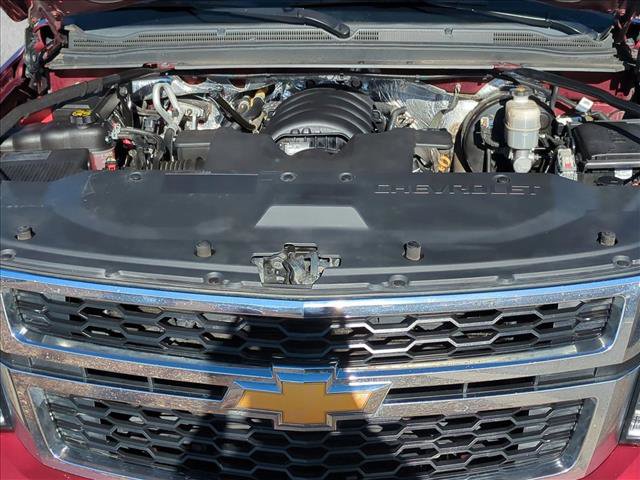 Used 2016 Chevrolet Suburban LT w/ Luxury Package image 26