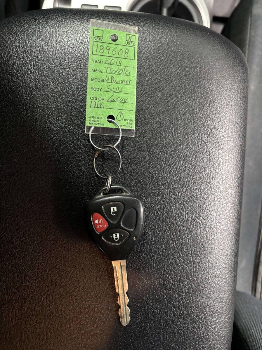 Used 2014 Toyota 4Runner SR5 image 43