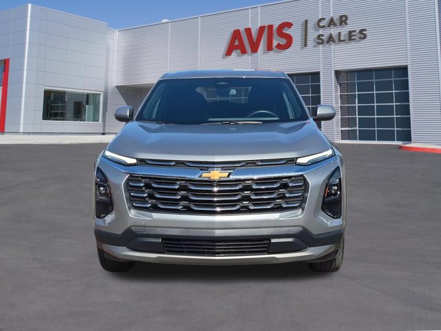 Used 2026 Chevrolet Equinox LT FWD image 2