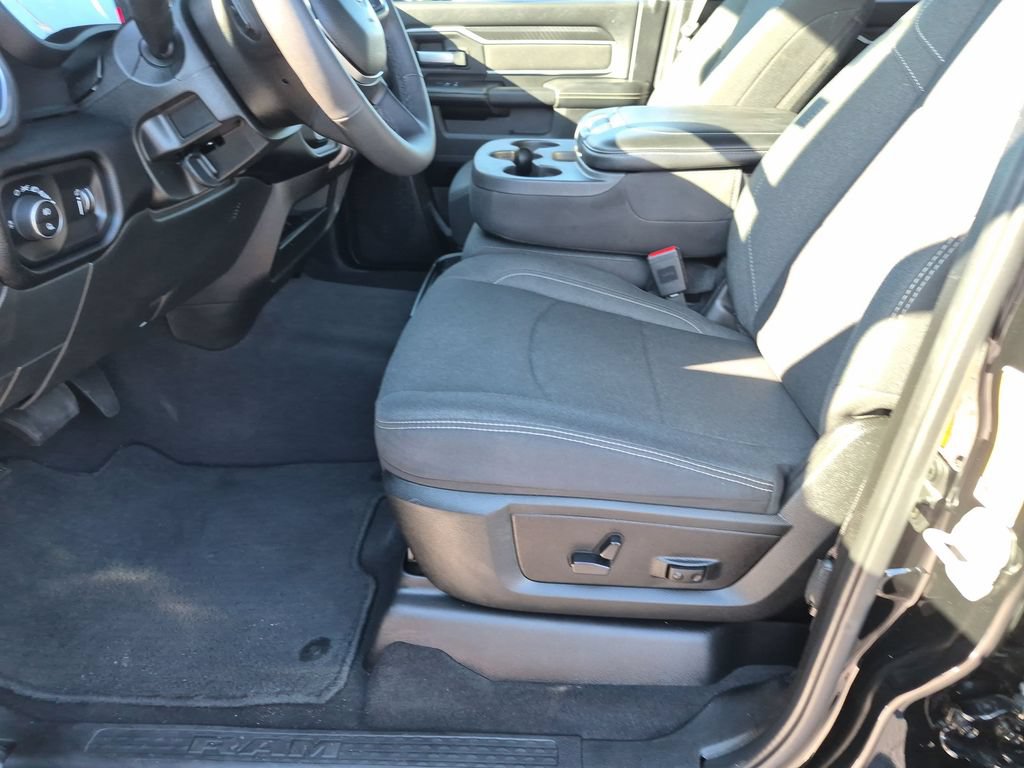 Used 2026 RAM 2500 Big Horn AWD/4WD image 16