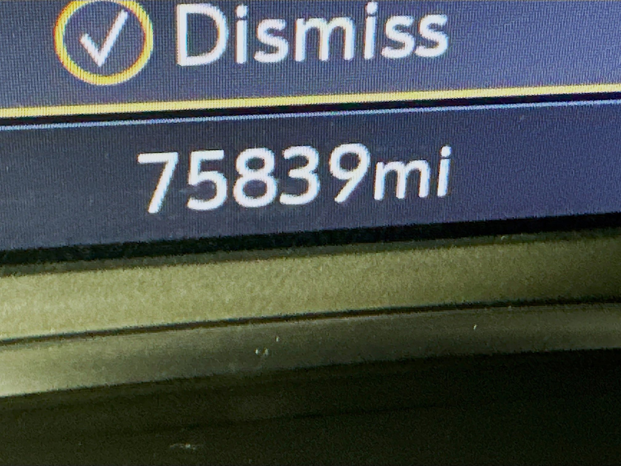 Used 2023 GMC Acadia SLT image 19