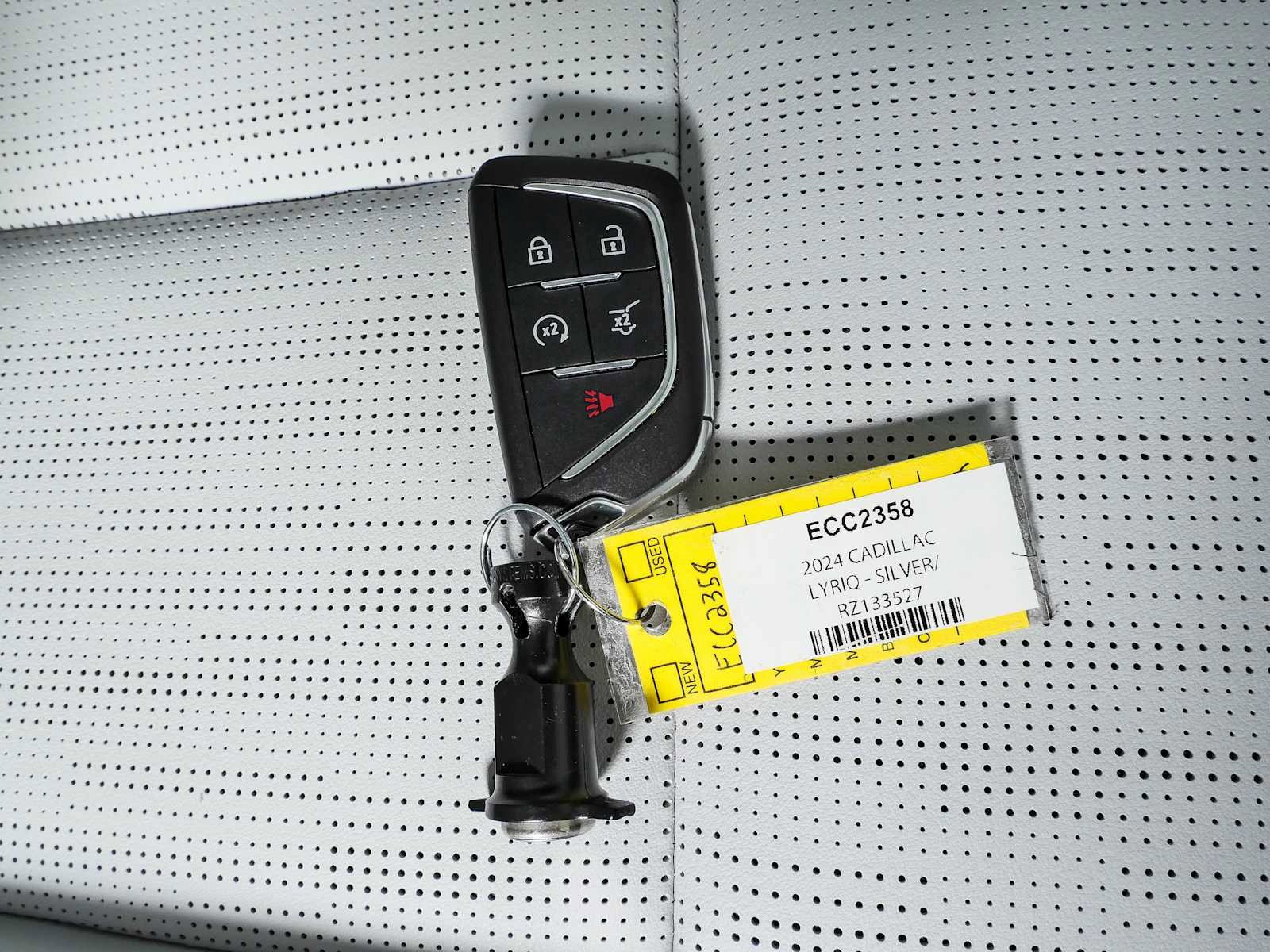 Certified 2024 Cadillac Lyriq Sport AWD/4WD image 23