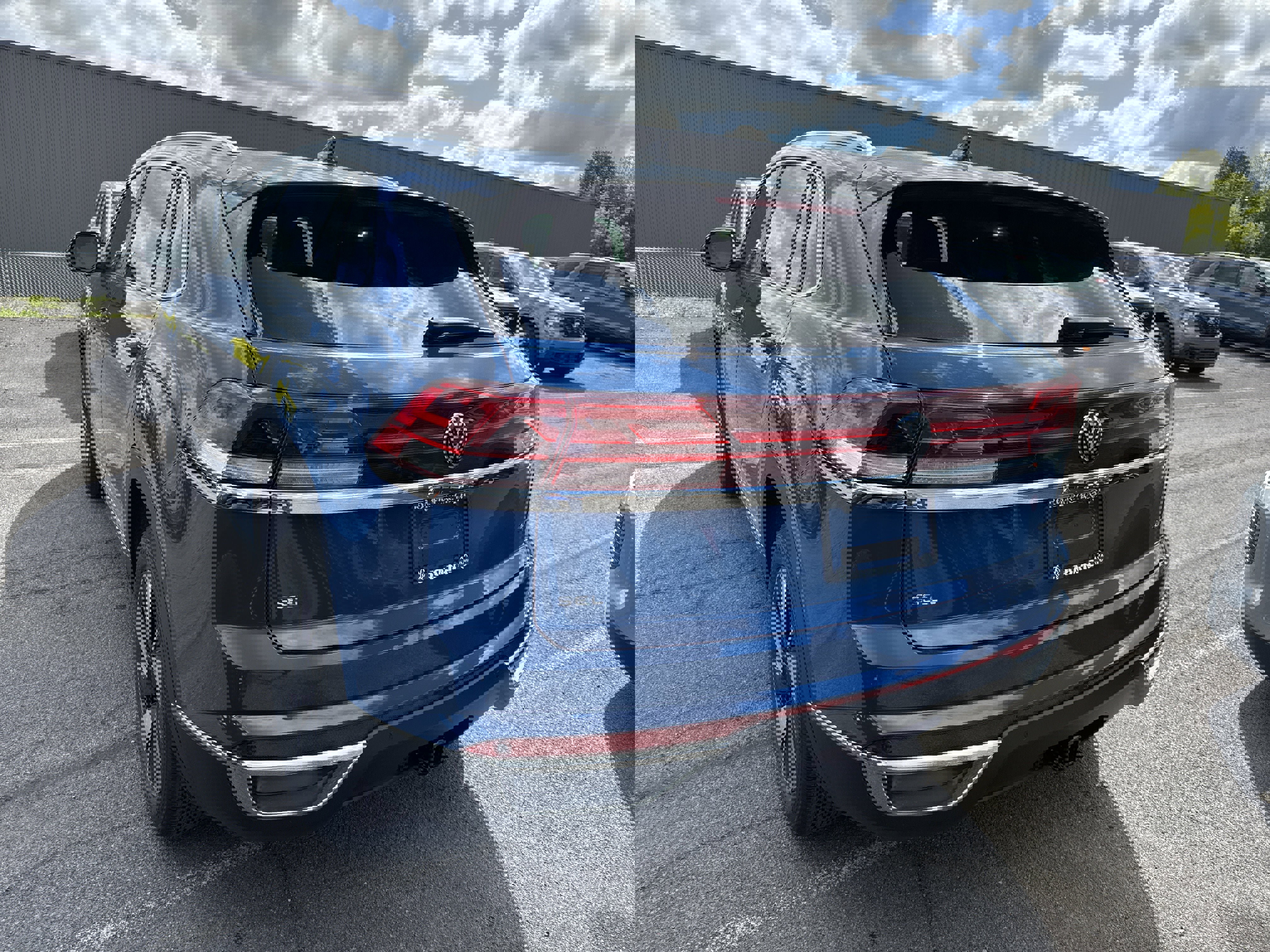 New 2026 Volkswagen Atlas Cross Sport SEL image 4