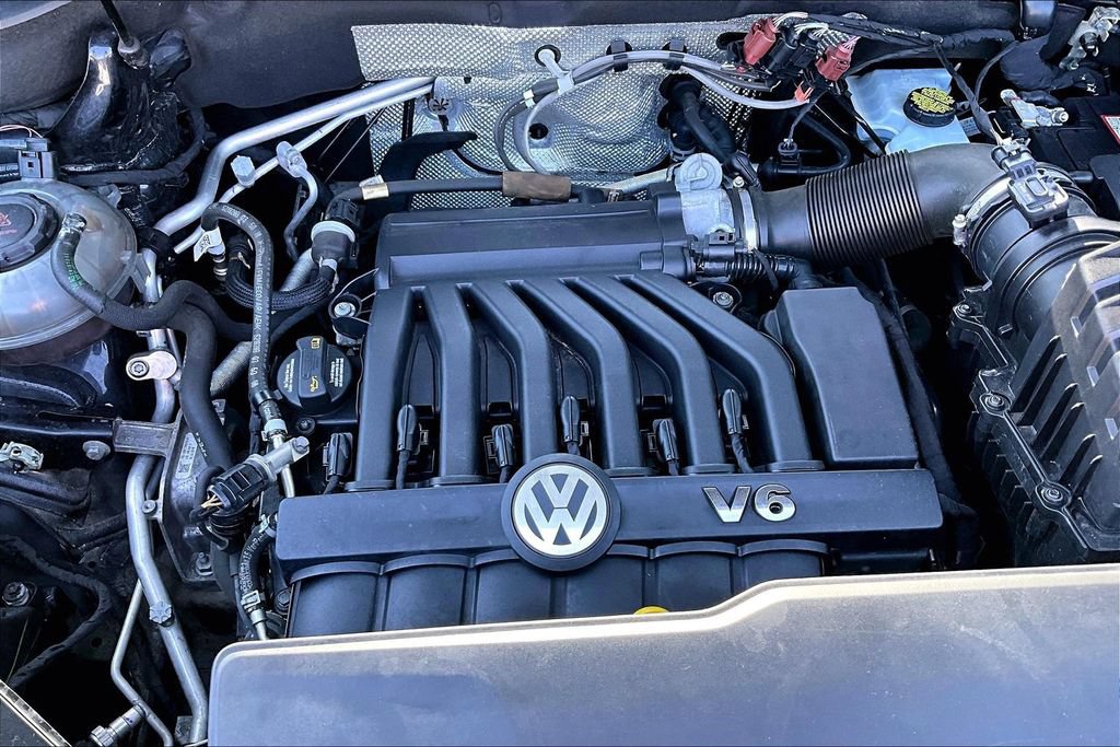 Used 2019 Volkswagen Atlas SEL AWD/4WD image 32