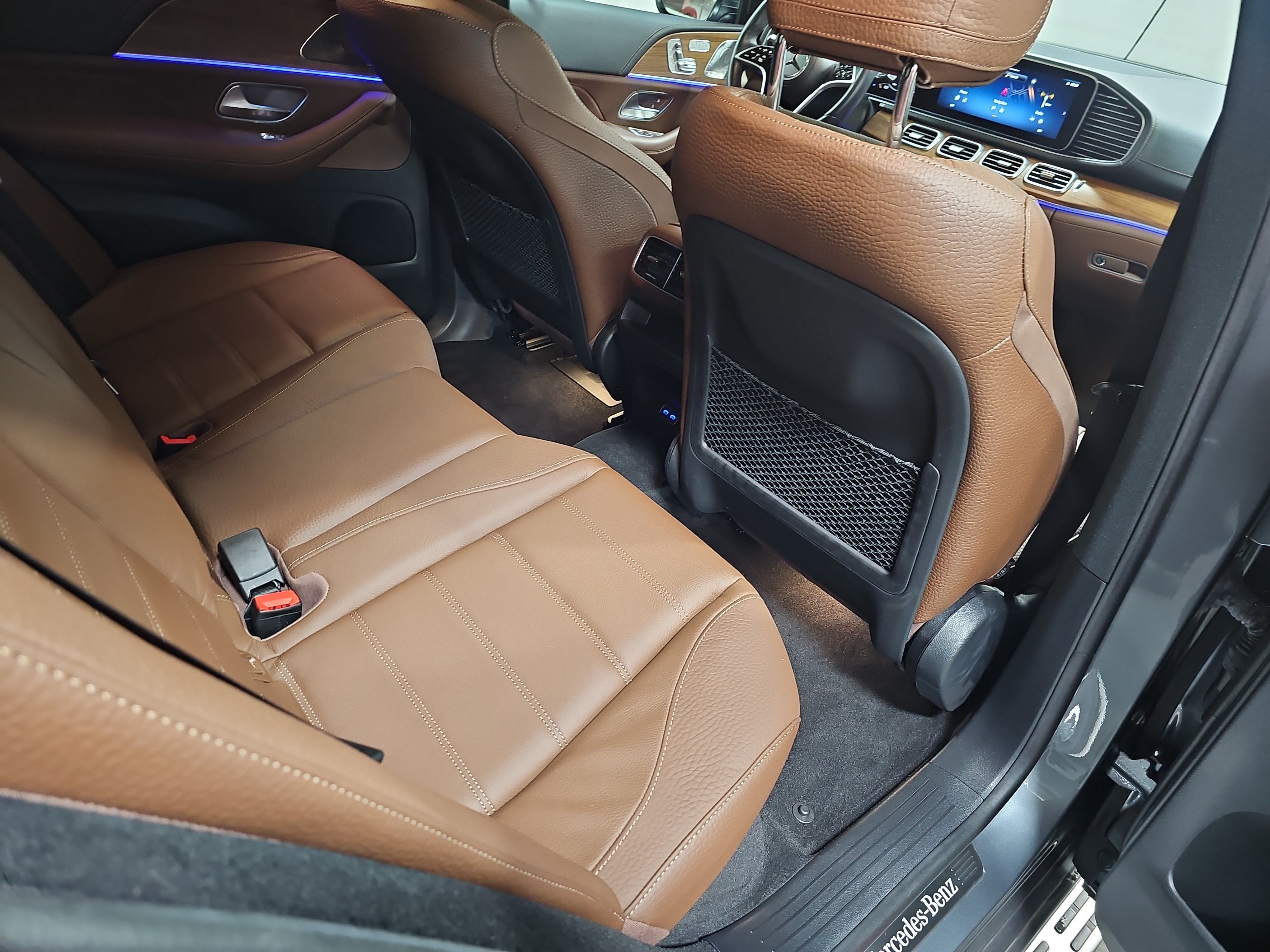 Used 2024 Mercedes-Benz GLE 450 4MATIC image 11