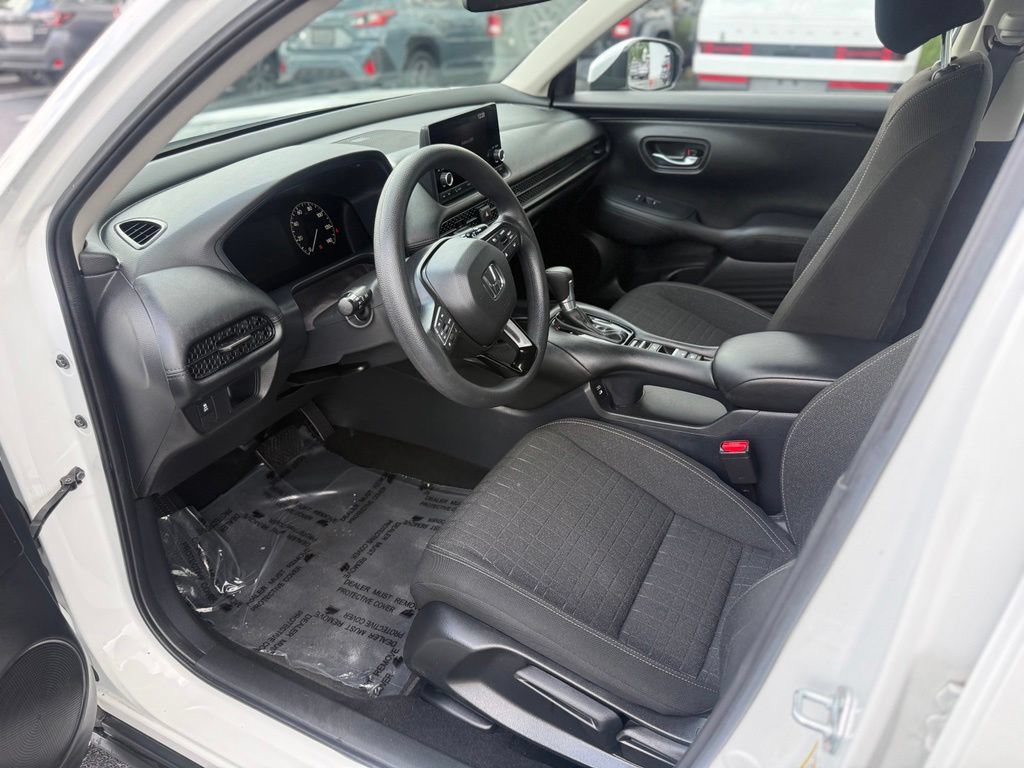 Used 2024 Honda HR-V LX image 14