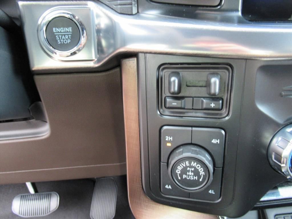 Used 2024 Ford F150 King Ranch w/ FX4 Off-Road Package image 33