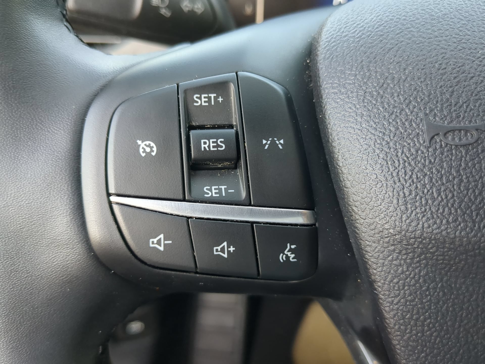 Certified 2024 Ford Escape Active FWD image 63