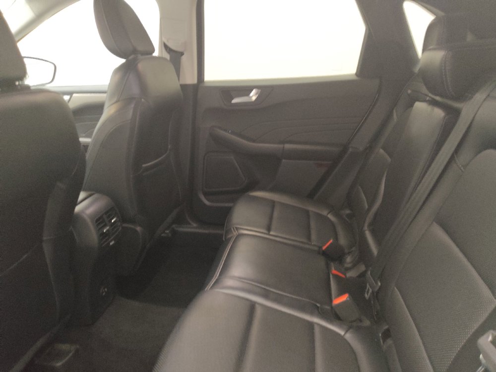 Used 2022 Ford Escape SEL image 18