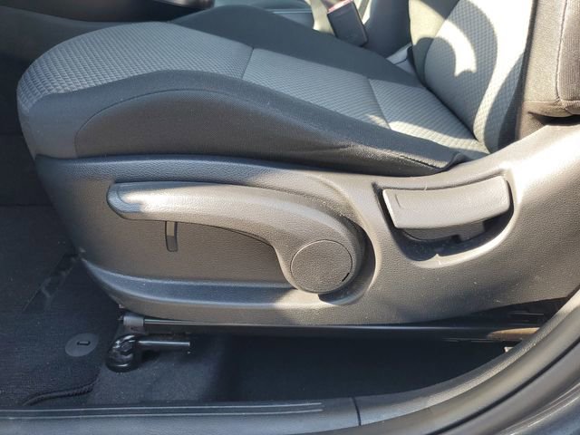 Certified 2025 Kia Soul LX image 14