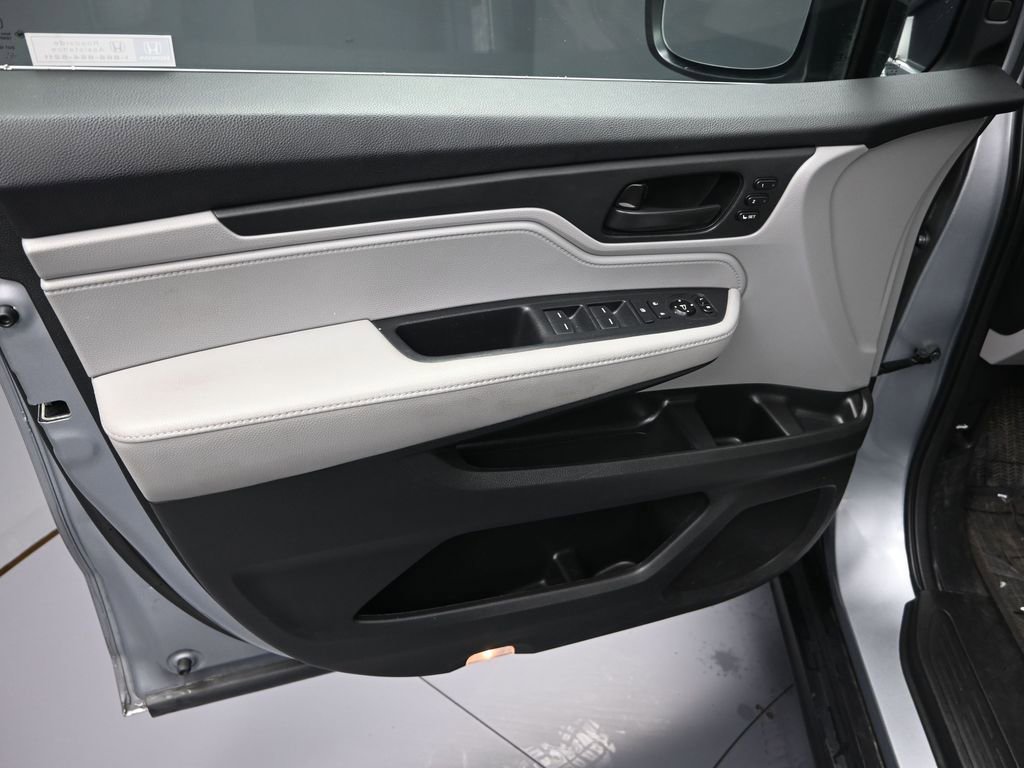 Used 2021 Honda Odyssey EX-L image 10