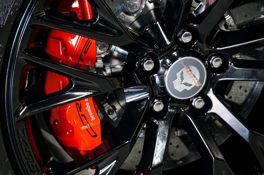 Used 2019 Chevrolet Corvette Z06 w/ Z07 Performance Package RWD image 49