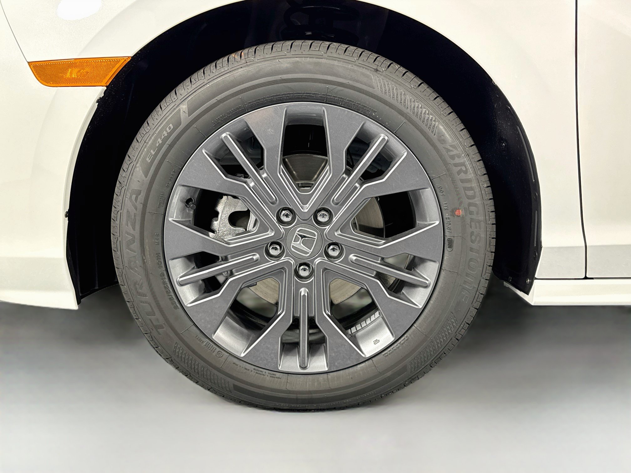 New 2027 Honda Odyssey Touring image 34
