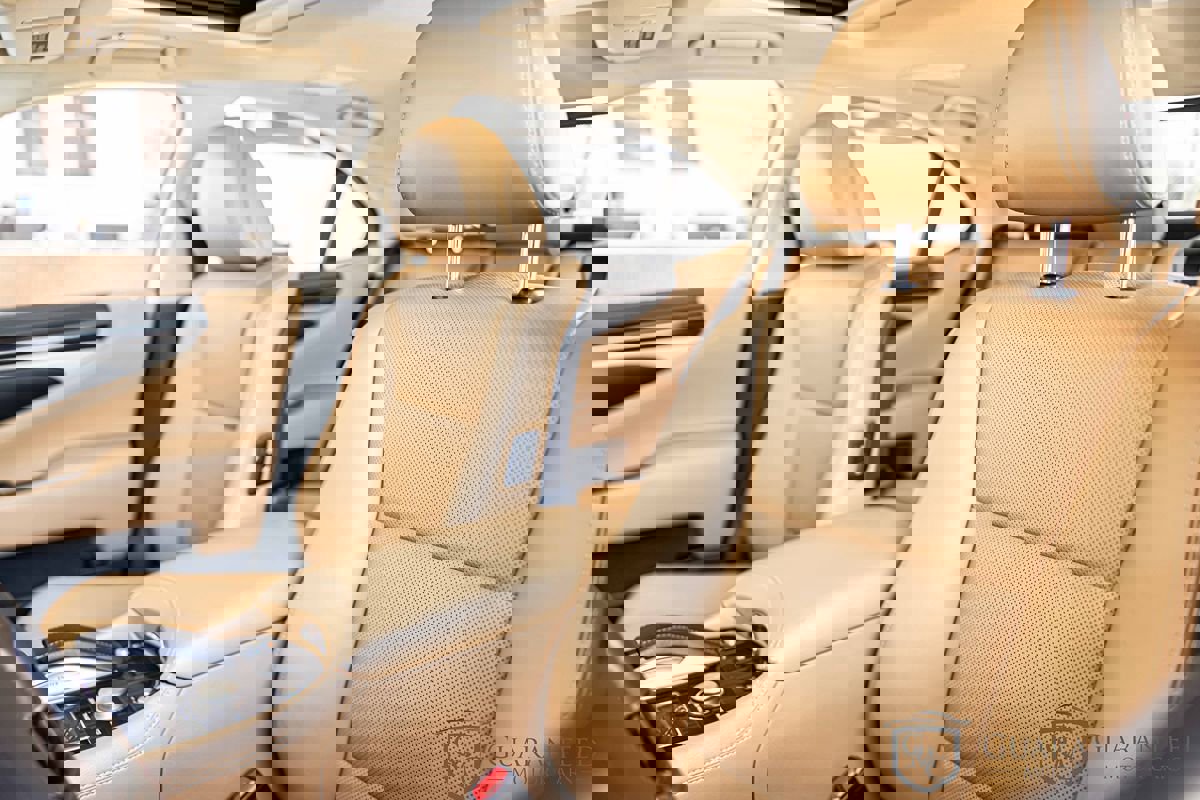 Used 2017 Lexus LS 460 AWD w/ Comfort Package image 19