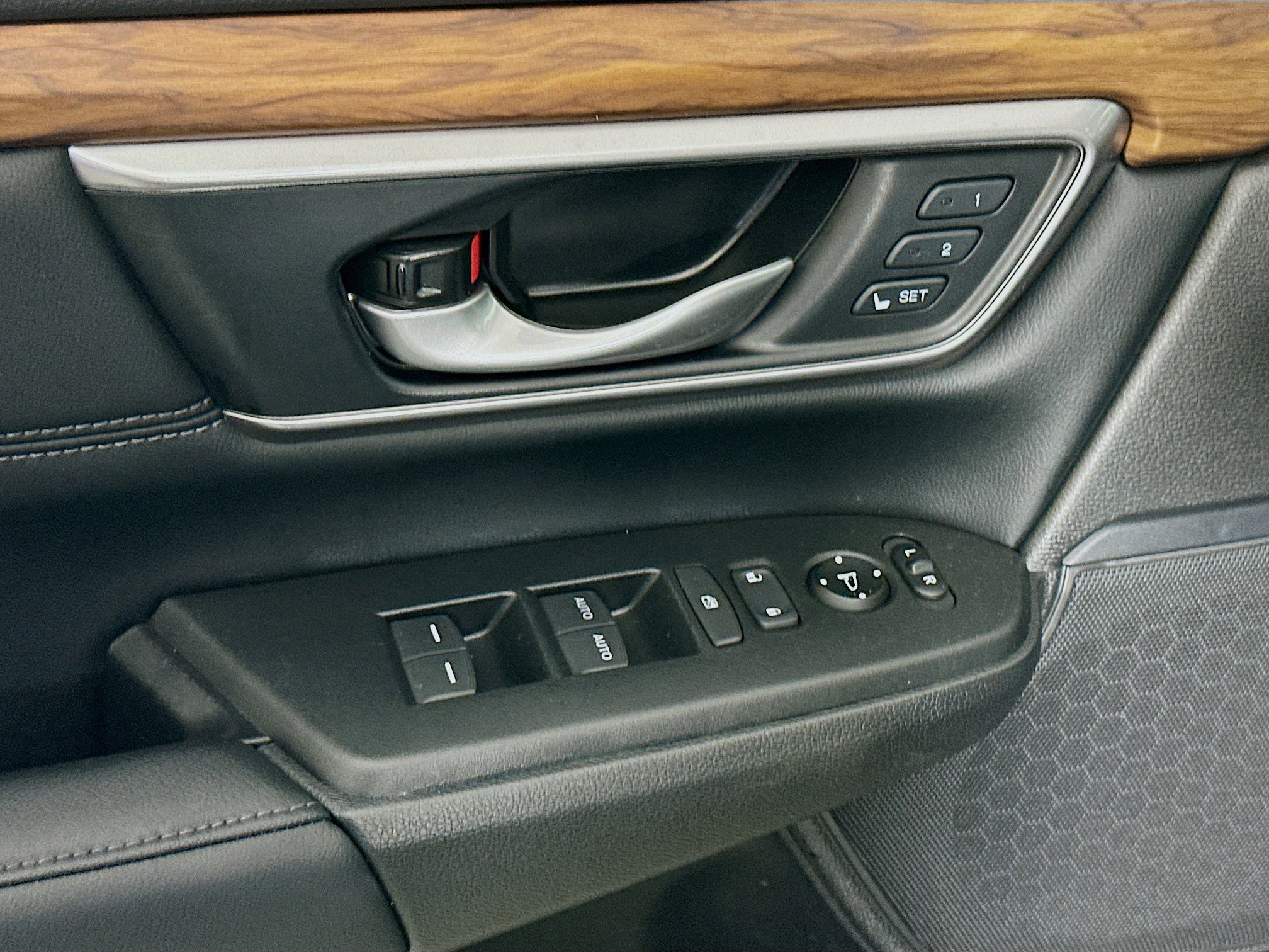 Used 2021 Honda CR-V EX-L image 15