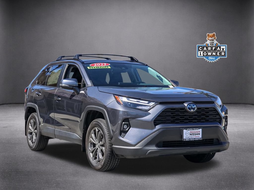 Used 2022 Toyota RAV4 XLE Premium AWD/4WD image 2