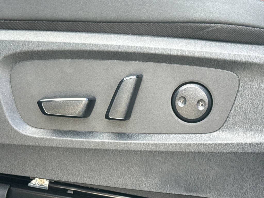 New 2026 Nissan Pathfinder Rock Creek w/ Rock Creek Premium Package image 32