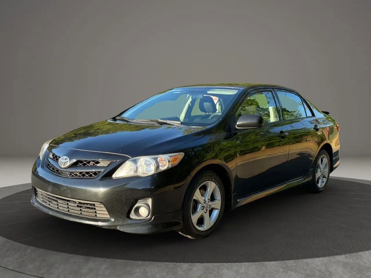 Used 2011 Toyota Corolla S FWD image 1