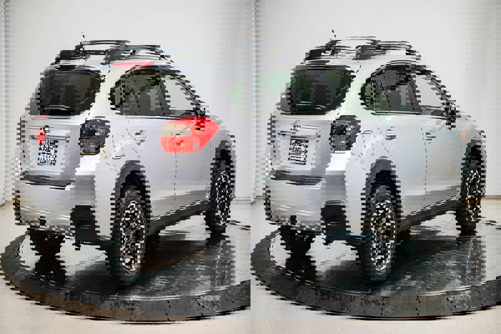 Used 2016 Subaru Crosstrek 2.0i Premium image 4