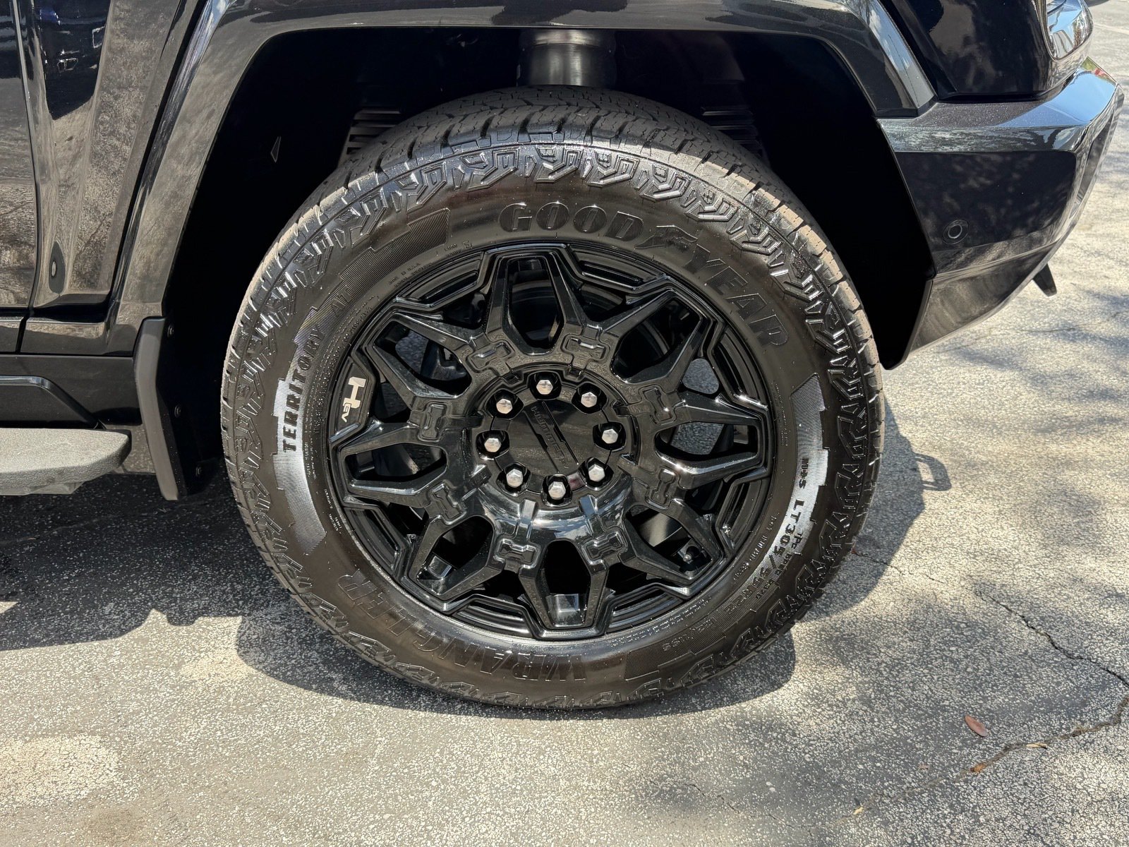 Used 2025 GMC Hummer EV 2X AWD/4WD image 19