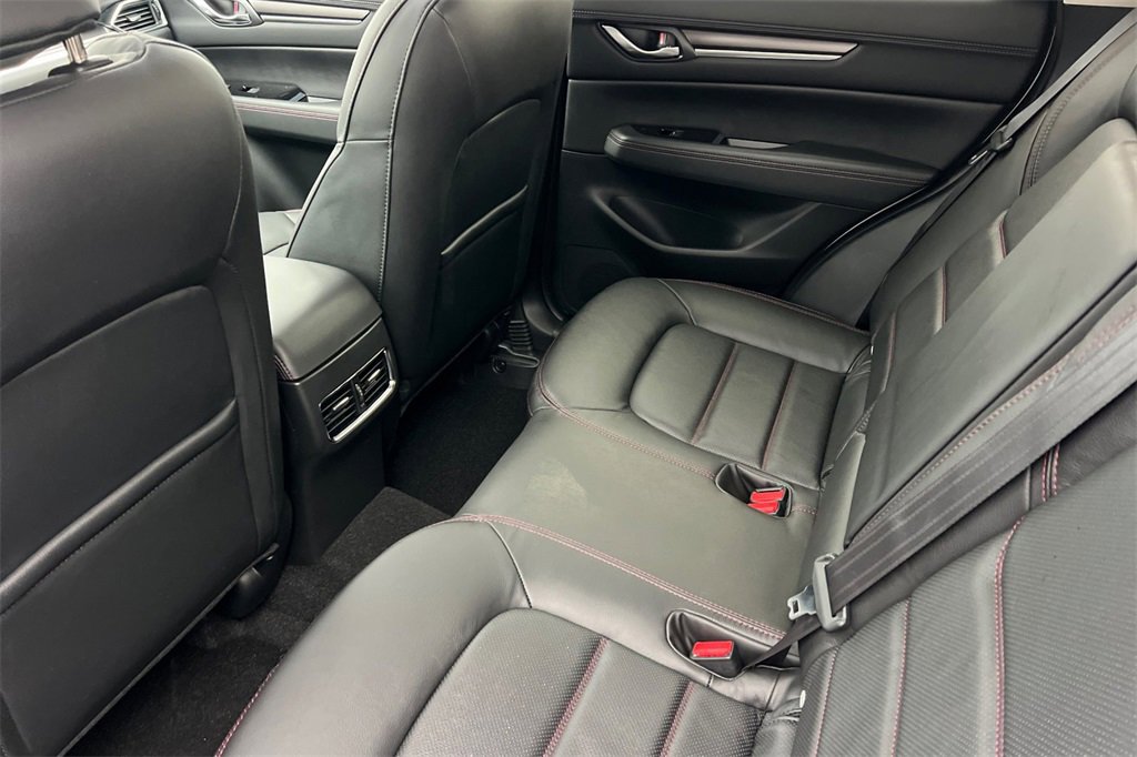 New 2025 MAZDA CX-5 Carbon Edition image 13